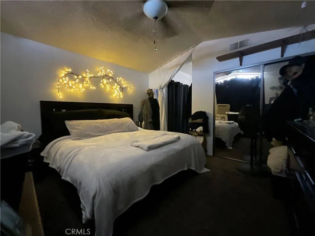 Fontana, CA 92336,6559 Pacifica Avenue