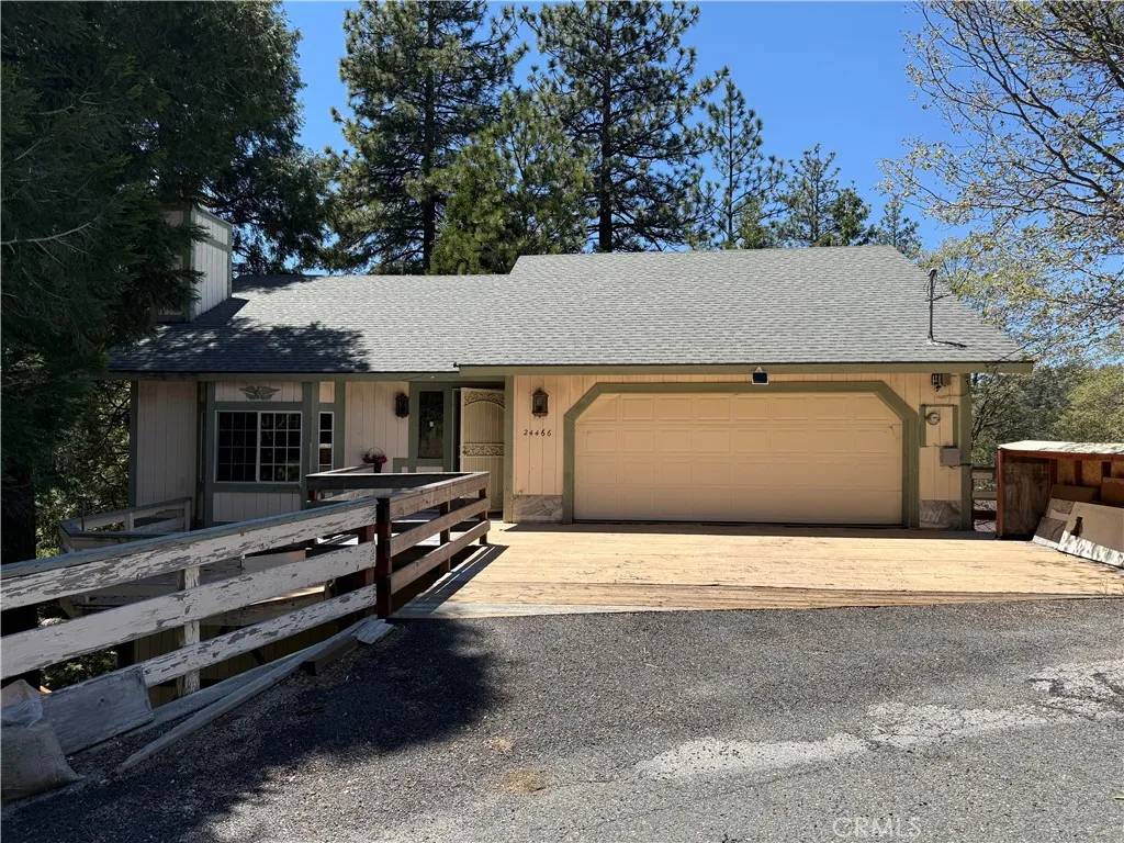 Crestline, CA 92325,24466 Horst Drive