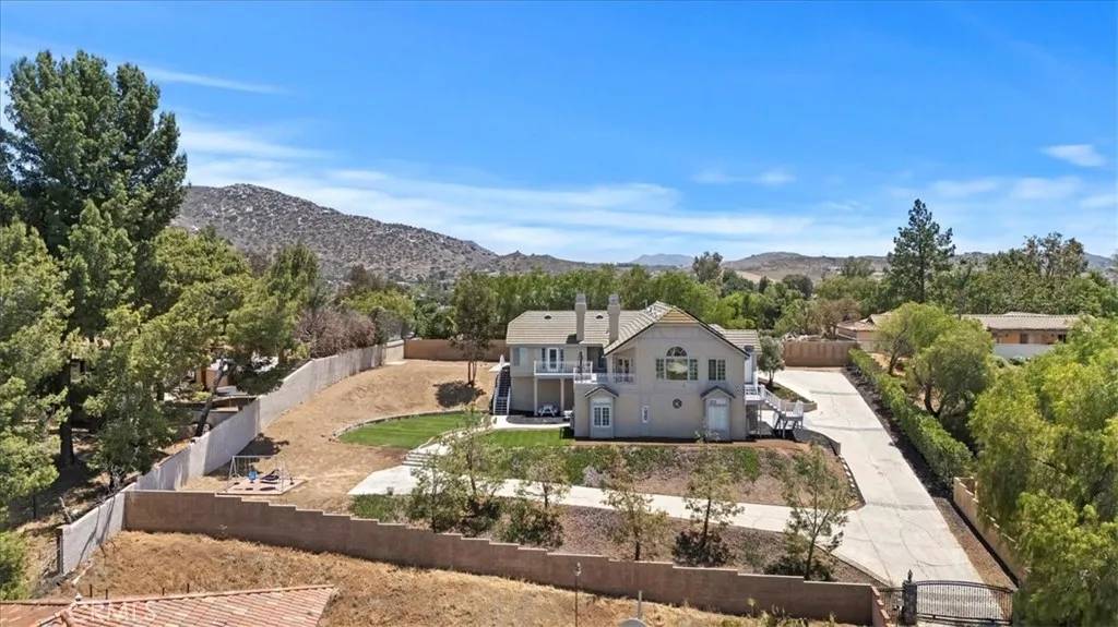 Norco, CA 92860,2627 Valley View Avenue