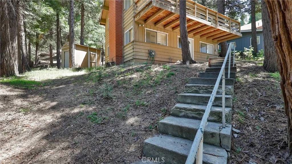 Crestline, CA 92325,486 Wylerhorn Drive