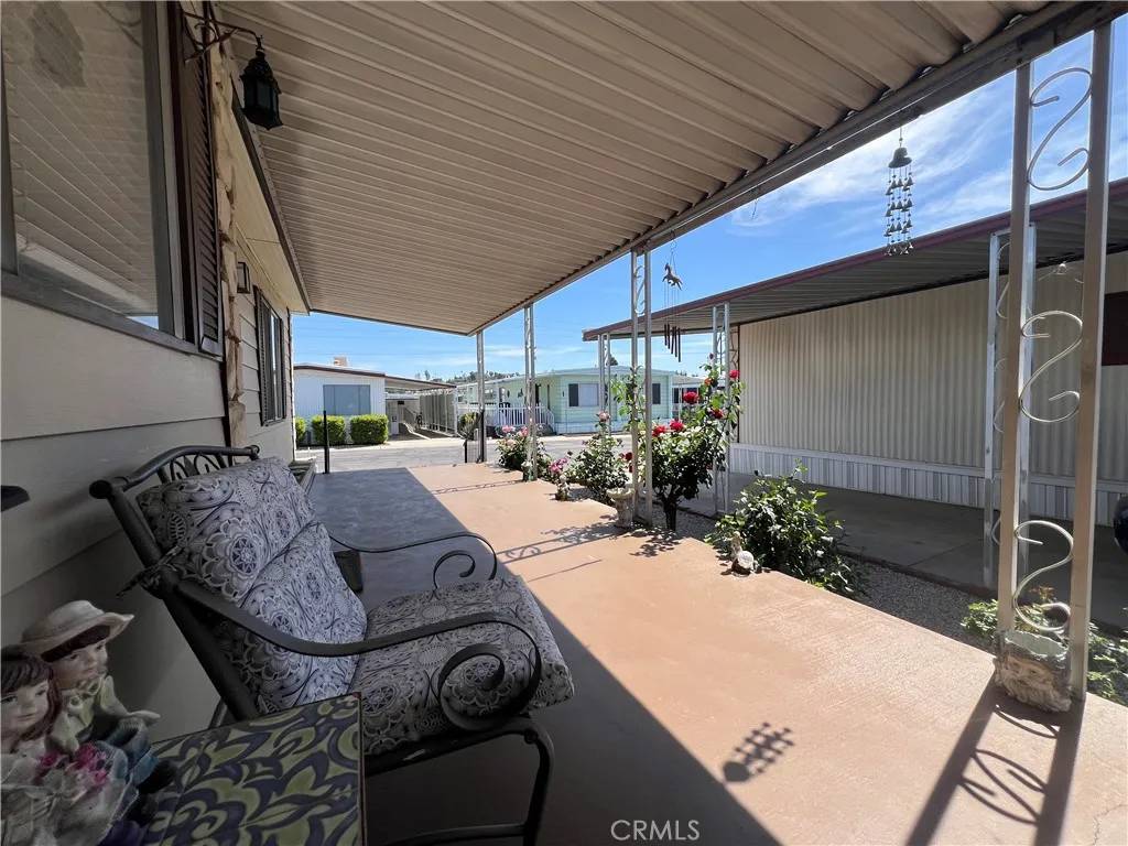 Yucaipa, CA 92399,31816 Avenue E #33