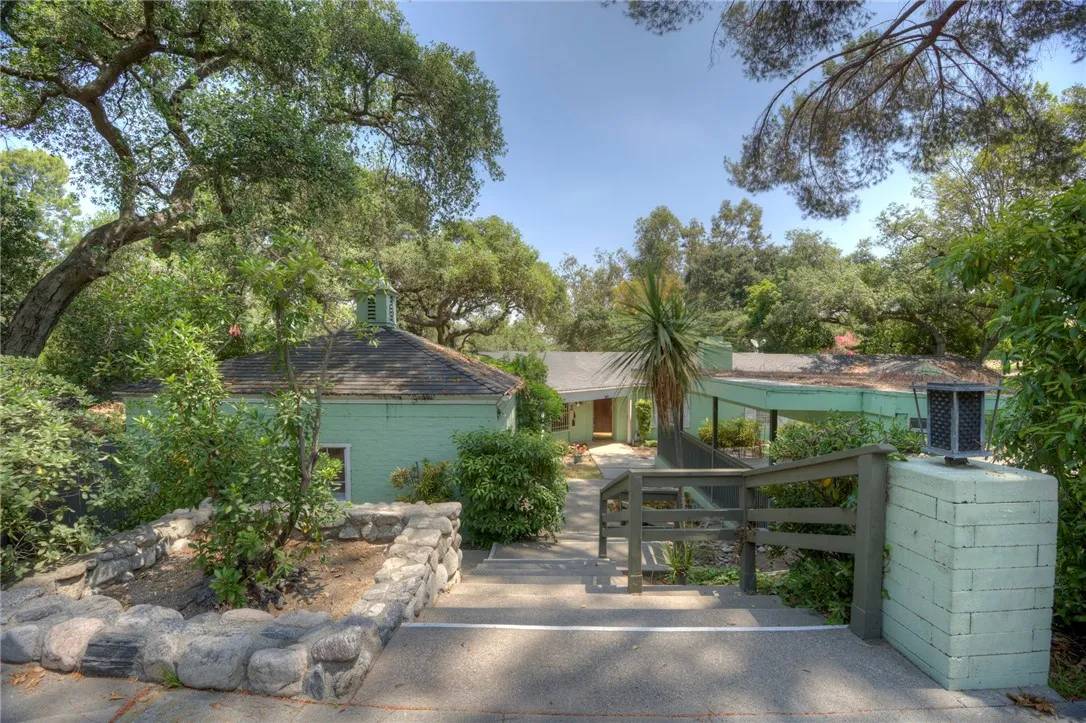 Pasadena, CA 91105,520 Linda Vista Avenue