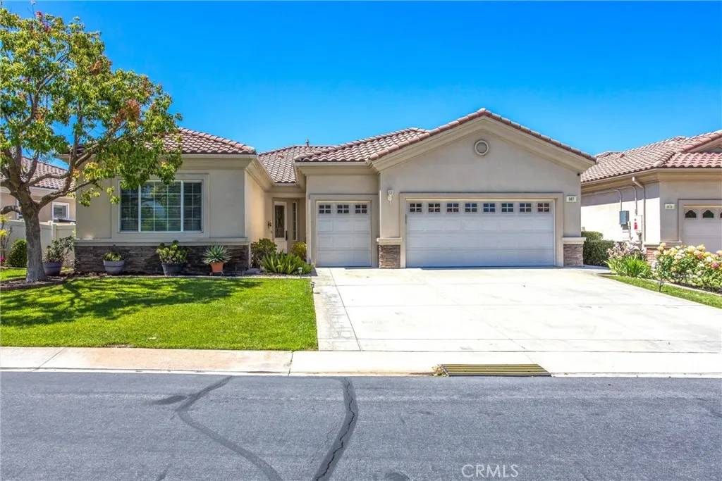 Beaumont, CA 92223,967 Hidden Oaks