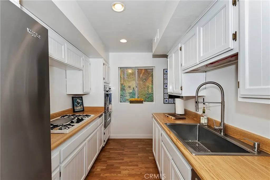 Lake Arrowhead, CA 92352,966 Willow Creek Road #36