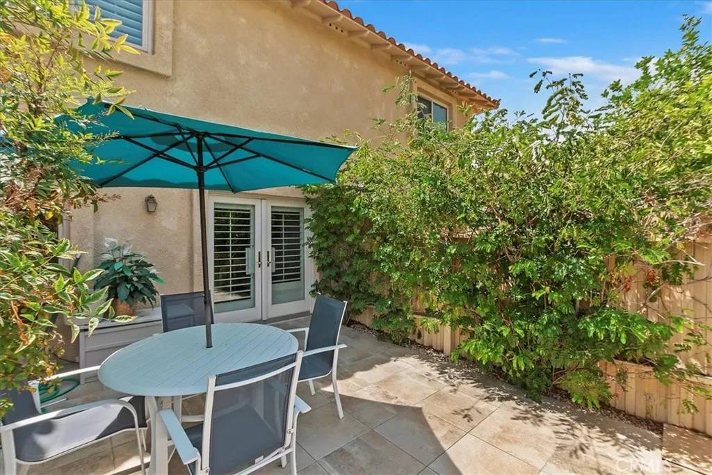Palm Desert, CA 92260,72864 Roy Emerson Lane