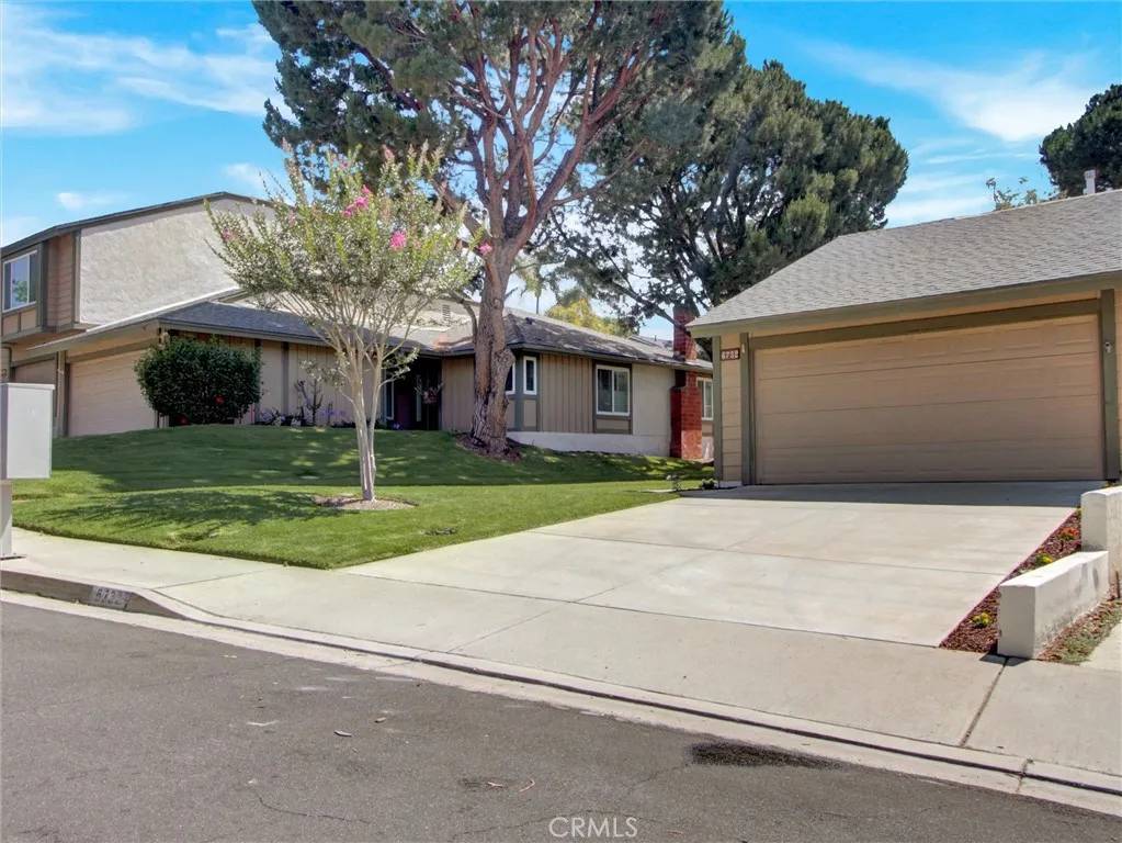 Yorba Linda, CA 92886,6732 Vista Loma