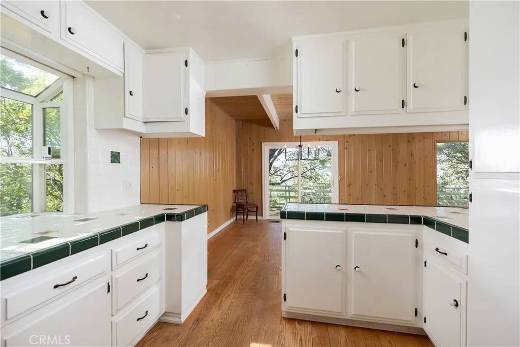 Lake Arrowhead, CA 92352,1268 Aleutian Drive