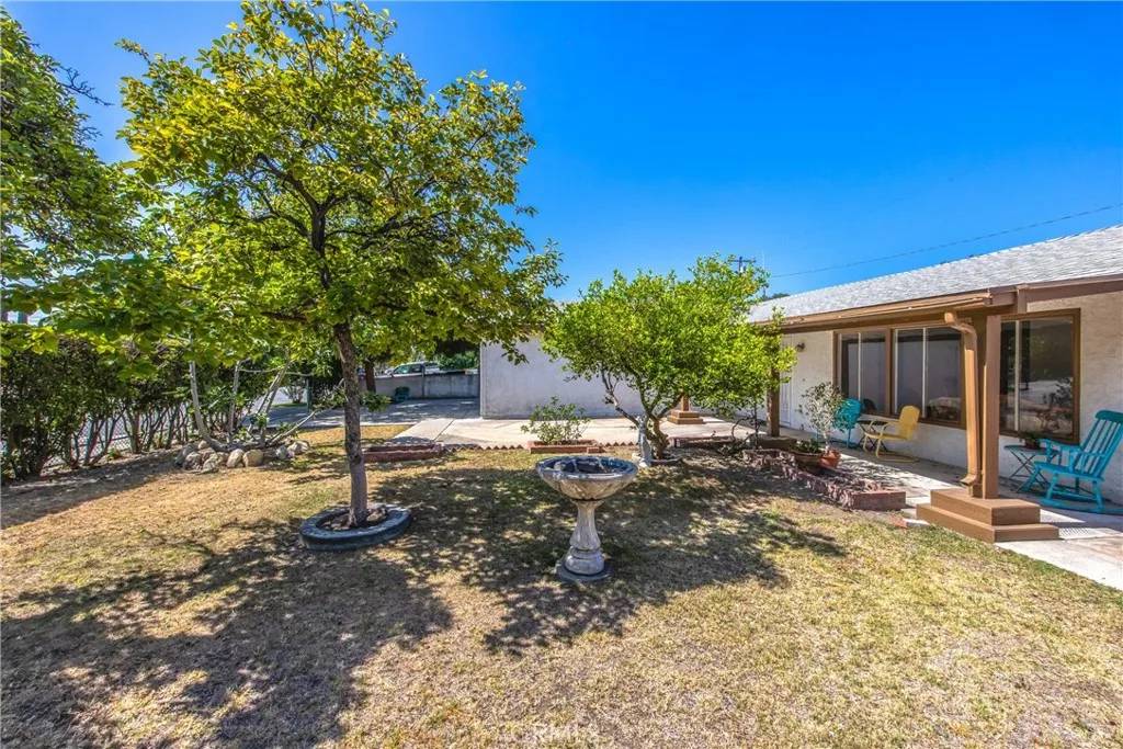 Fontana, CA 92335,9780 Almeria Avenue