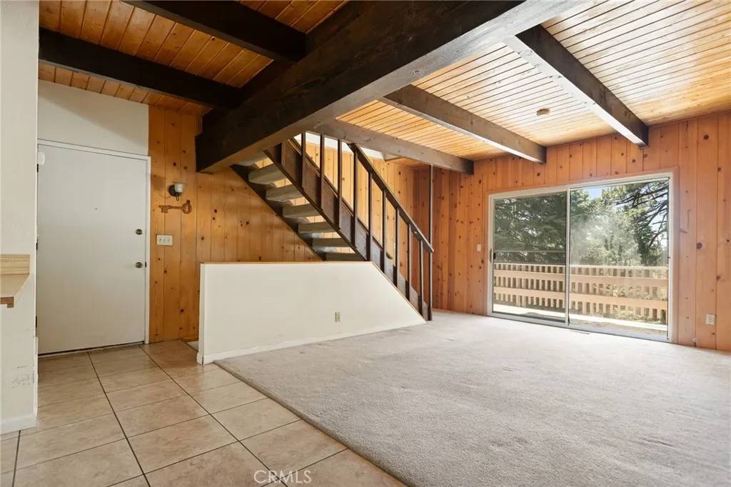 Running Springs, CA 92382,30909 Summit Drive