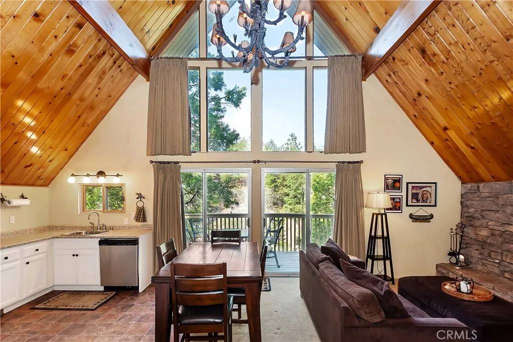 Lake Arrowhead, CA 92352,1192 Evergreen Lane