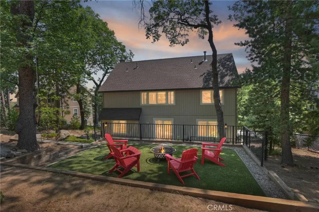 Lake Arrowhead, CA 92352,942 Lucerne Lane
