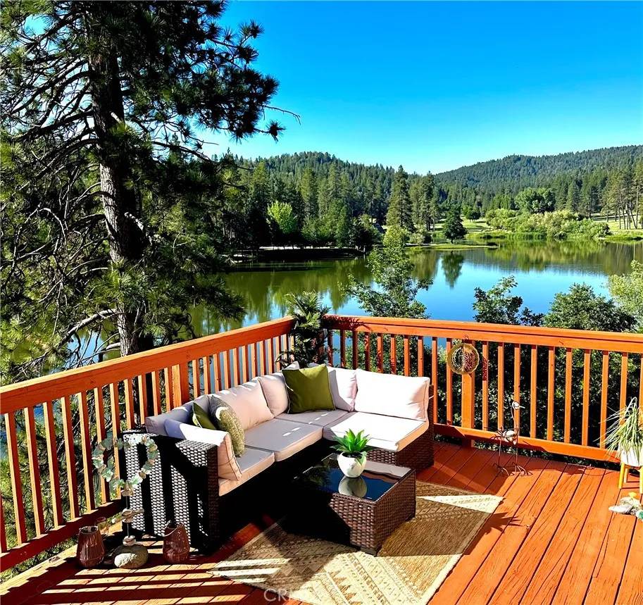 Lake Arrowhead, CA 92352,781 Brentwood Drive