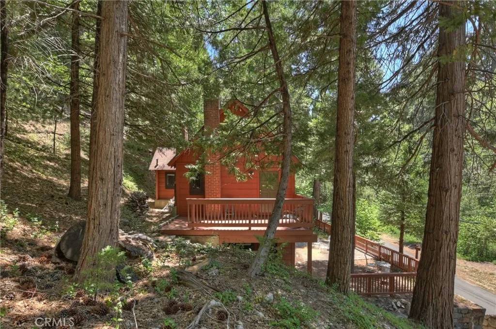 Blue Jay, CA 92317,425 Blue Jay Canyon Road