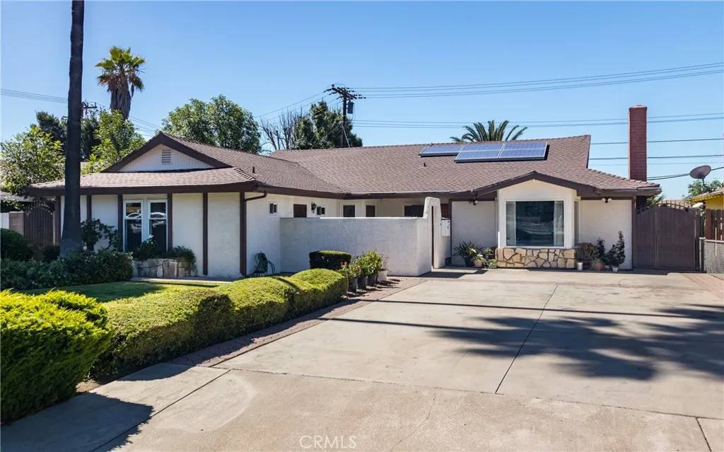 Rialto, CA 92377,19275 Mesa Street