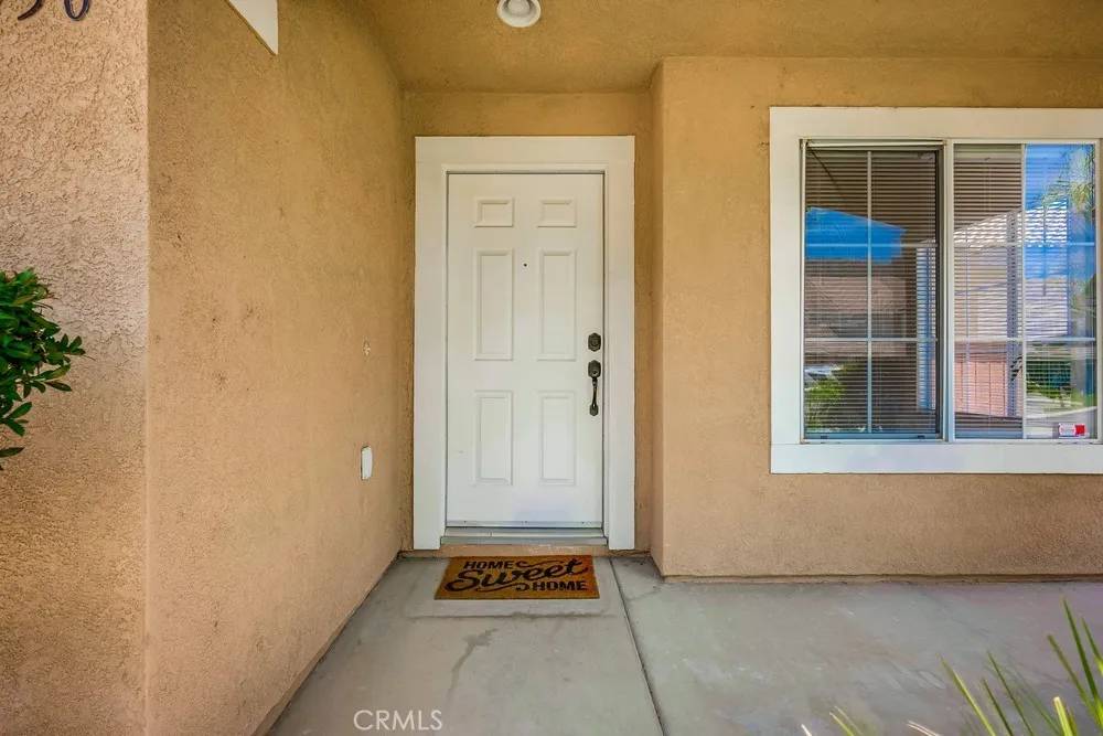 Corona, CA 92883,8550 Rolling Hills Drive