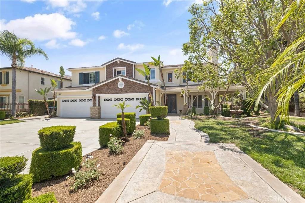 Riverside, CA 92503,2394 Old Heritage Road
