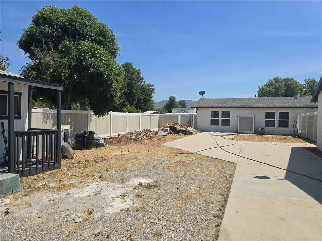 Norco, CA 92860,876 River Drive