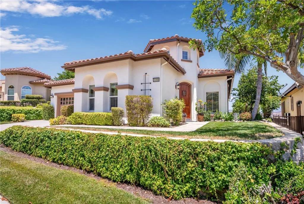 Corona, CA 92883,24359 Nobe Street