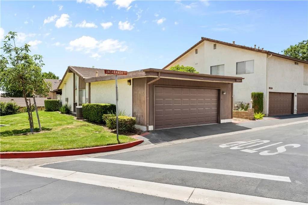 San Bernardino, CA 92404,2127 Jacaranda Court