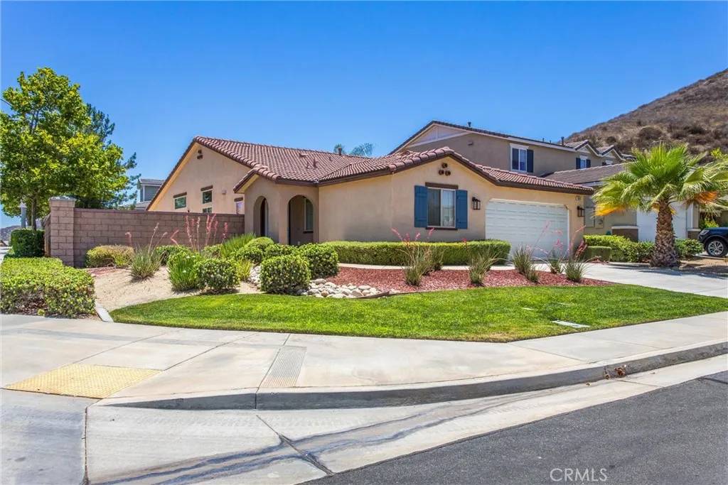 Lake Elsinore, CA 92532,35101 Caraway Court