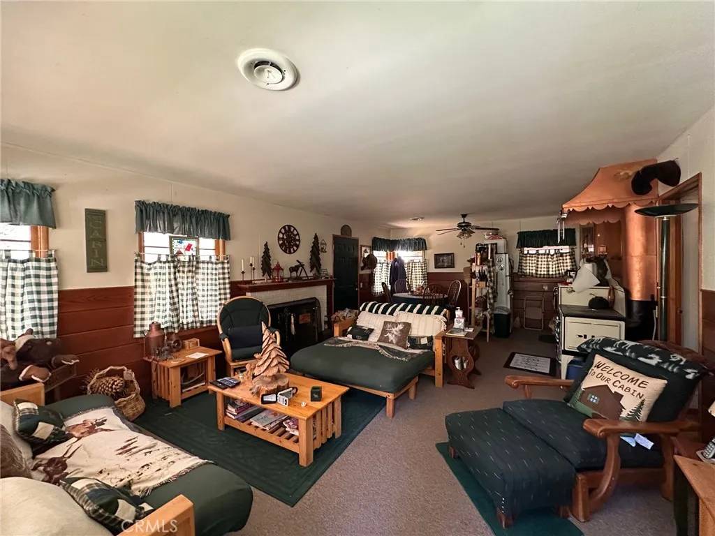 Angelus Oaks, CA 92305,6005 Maries