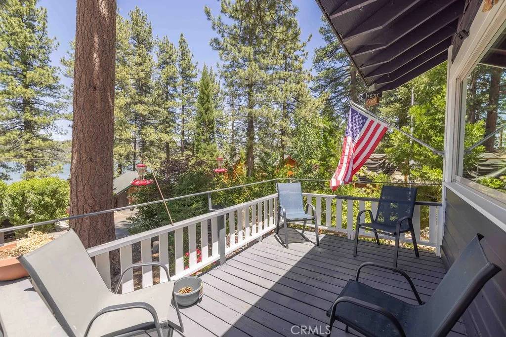 Big Bear Lake, CA 92315,161 Round Drive