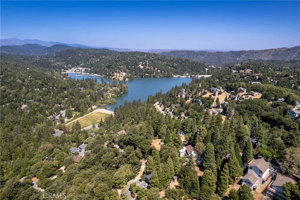 Crestline, CA 92325,854 Arbula Drive
