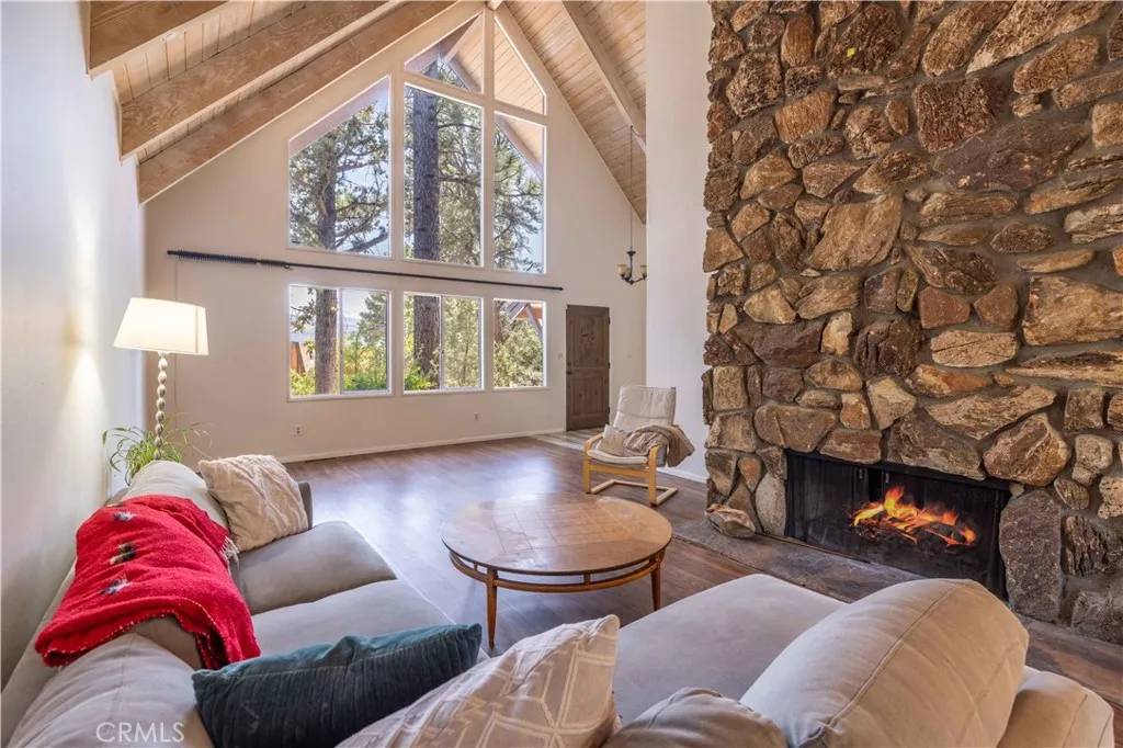 Big Bear City, CA 92314,1112 Cedar Mountain Road