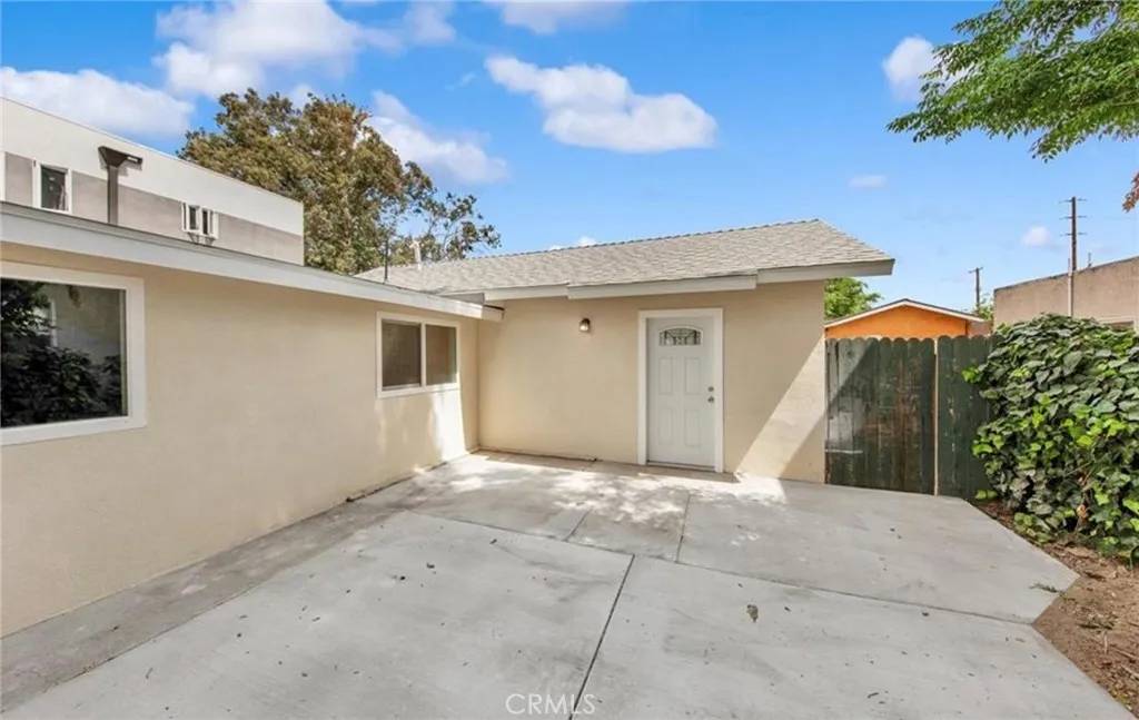 North Hollywood, CA 91601,11315 Miranda Street