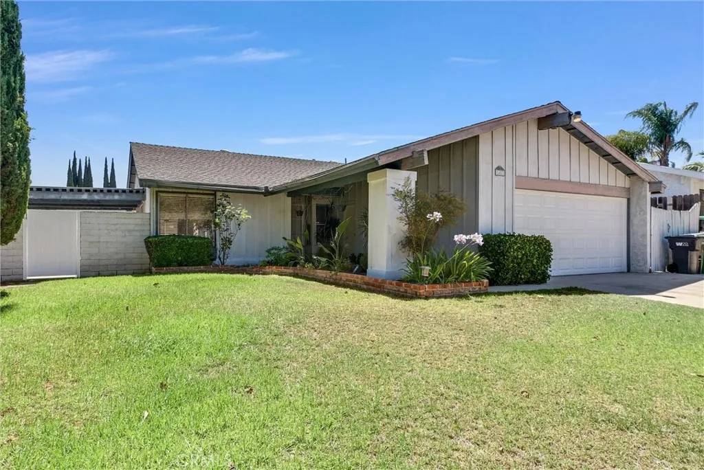 Corona, CA 92882,1407 Opal Street