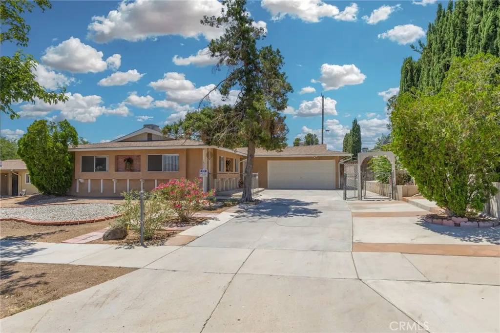 Victorville, CA 92395,16257 Avalon Avenue