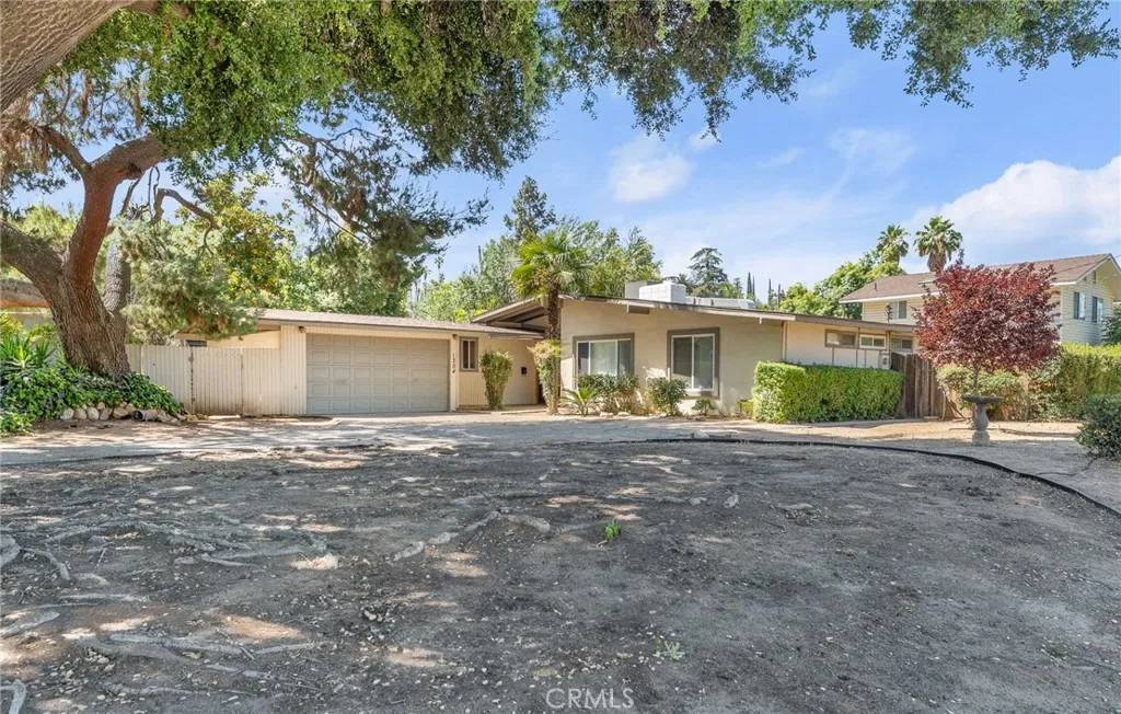 Redlands, CA 92373,1204 San Jacinto