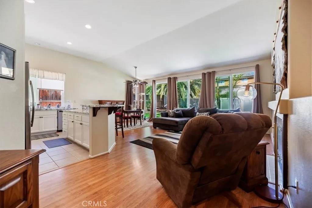 Corona, CA 92883,27185 Buffalo Trail