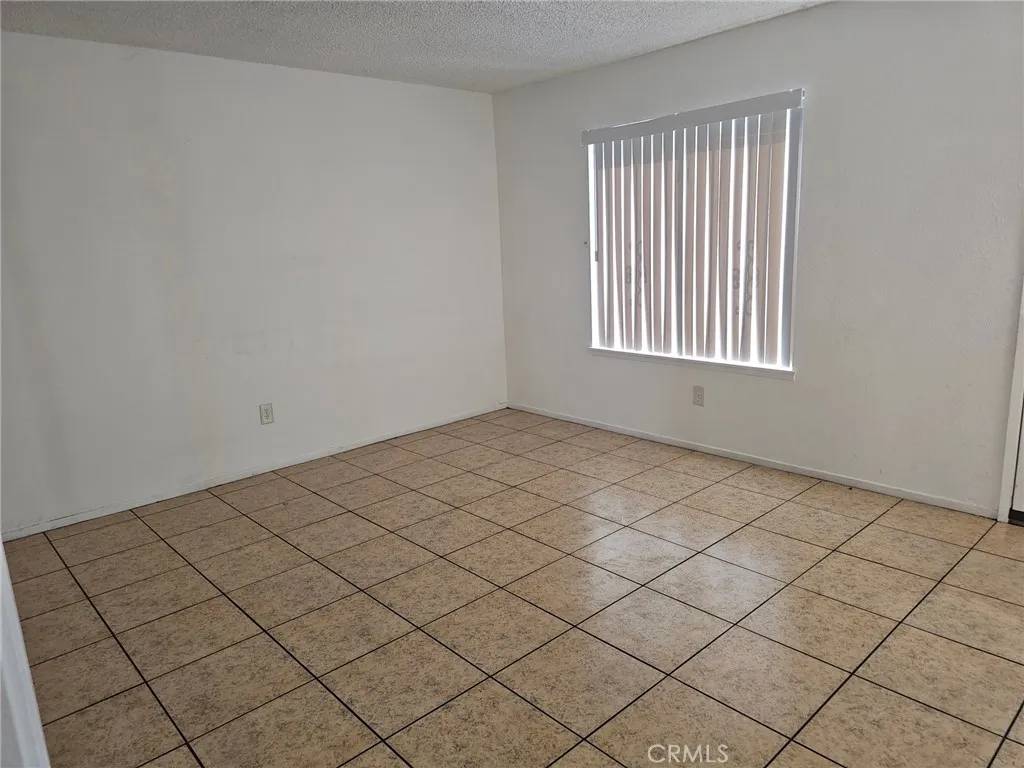 Highland, CA 92346,7941 Midhurst Drive