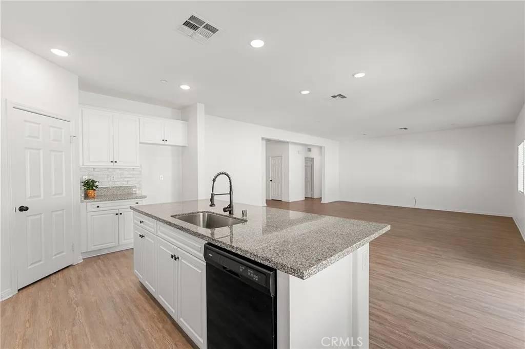 Moreno Valley, CA 92555,14319 Blue Bonnet Lane