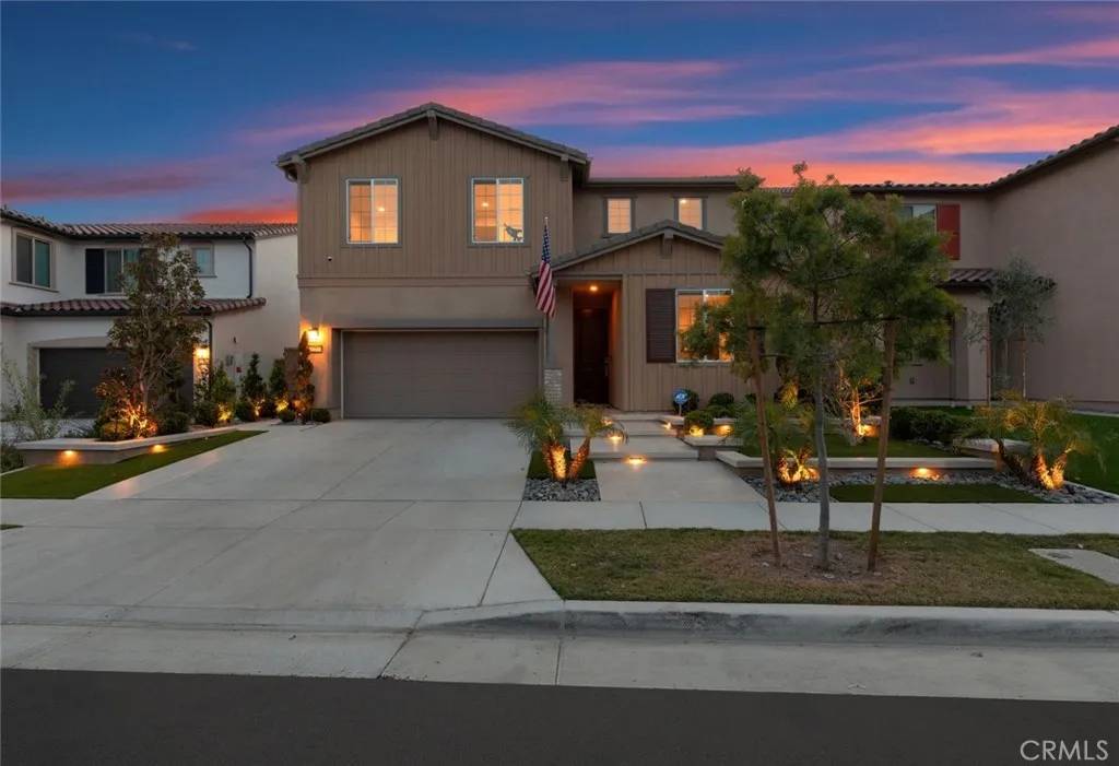 Corona, CA 92883,2227 Melogold Way