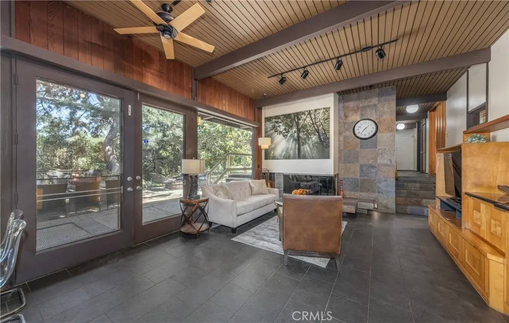 Redlands, CA 92373,1653 W Cypress Avenue
