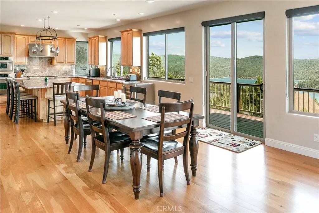 Lake Arrowhead, CA 92352,27692 Caribou Drive
