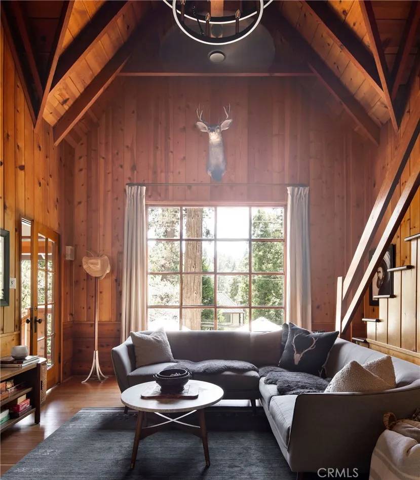 Lake Arrowhead, CA 92352,117 John Muir Road