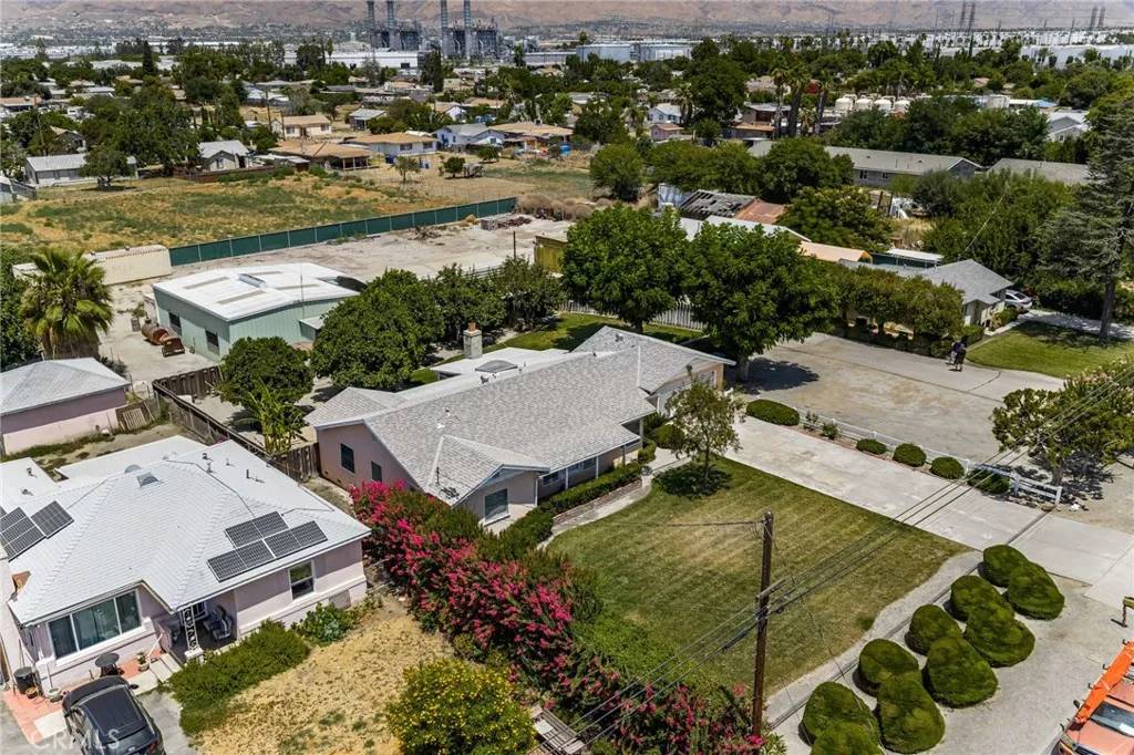 San Bernardino, CA 92408,1830 E Victoria Avenue