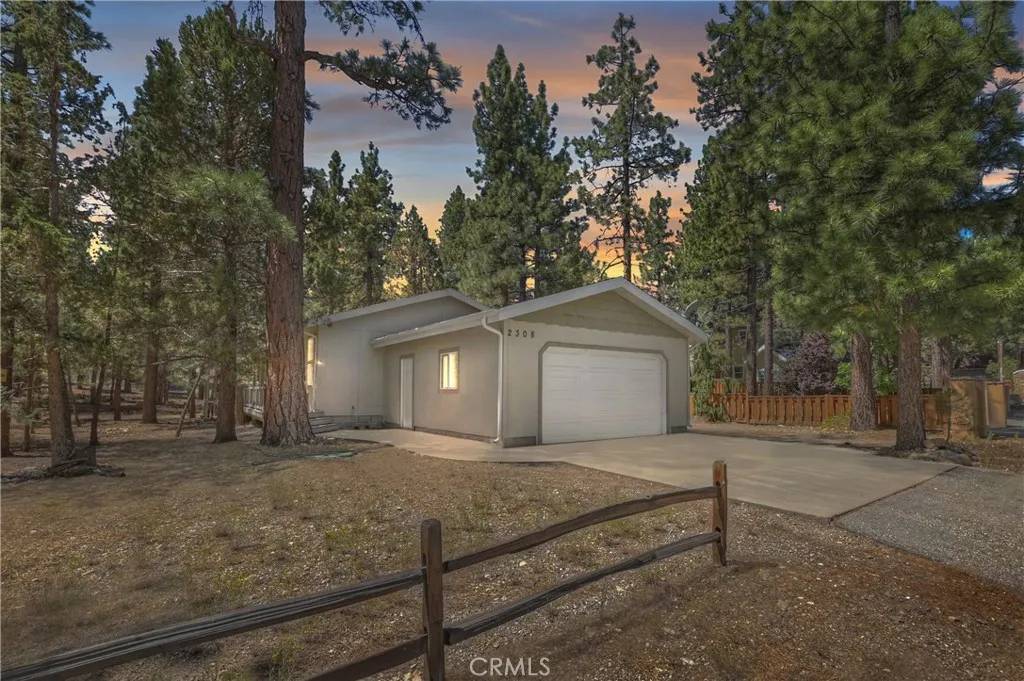 Big Bear City, CA 92314,2308 Manzanita Lane