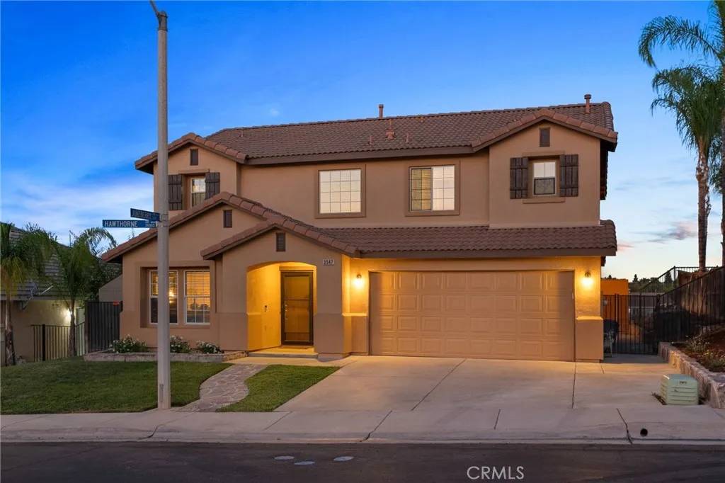 Corona, CA 92881,3547 Hawthorne Drive