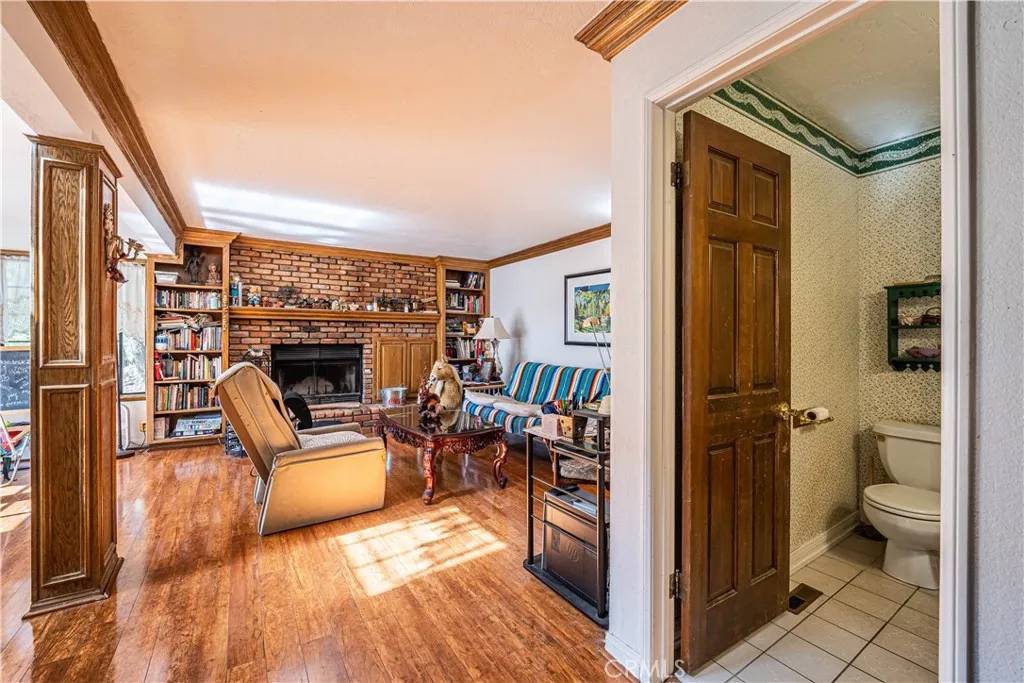 Lake Arrowhead, CA 92352,26333 Walnut Hills Dr