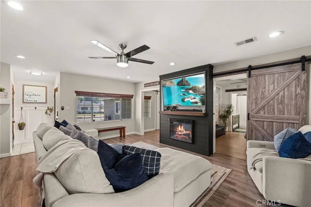 San Bernardino, CA 92404,3552 Del Rey