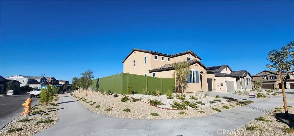 Hesperia, CA 92345,17448 Marion Mountain