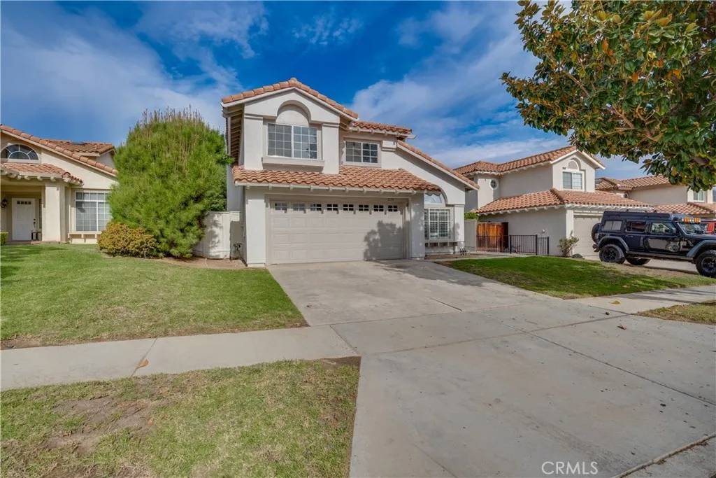Corona, CA 92879,2173 Tehachapi Drive