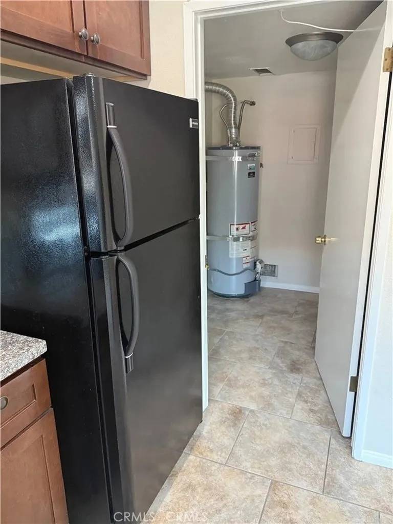 Walnut, CA 91789,877 Silver Fir Road