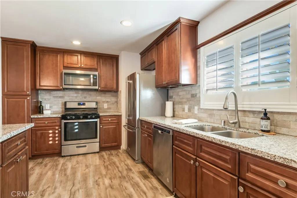 Yucaipa, CA 92399,33278 Colorado