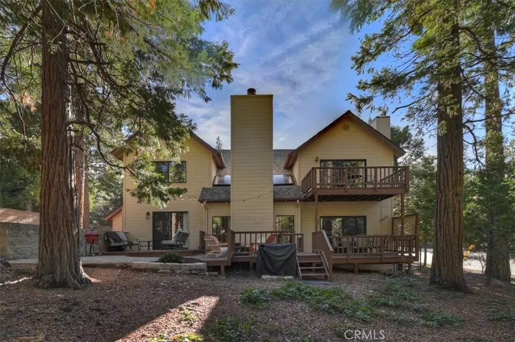 Lake Arrowhead, CA 92352,27162 Peninsula Drive