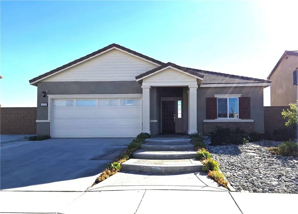 Perris, CA 92571,1235 Allegra